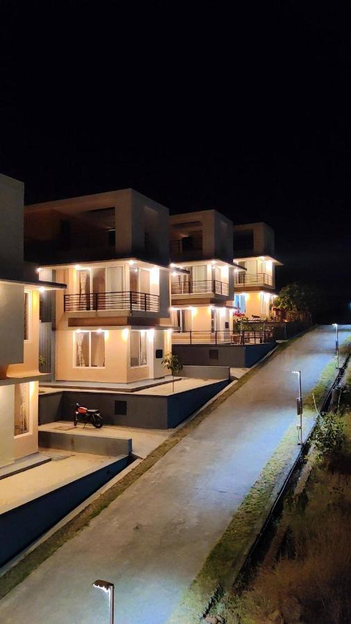 ROYAL MEADOWS - IGATPURI Bungalow B Exterior foto